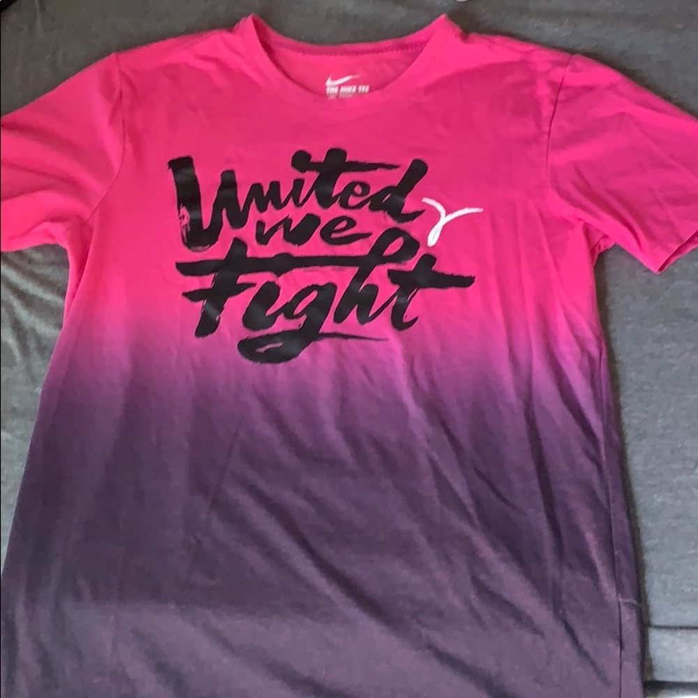 the nike tee